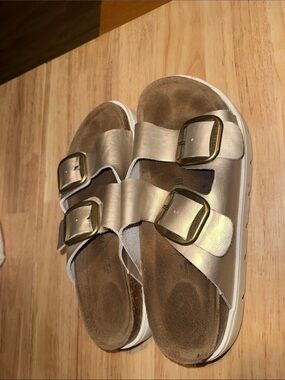 Metallic Gold Double-Buckle Women’s Sandals